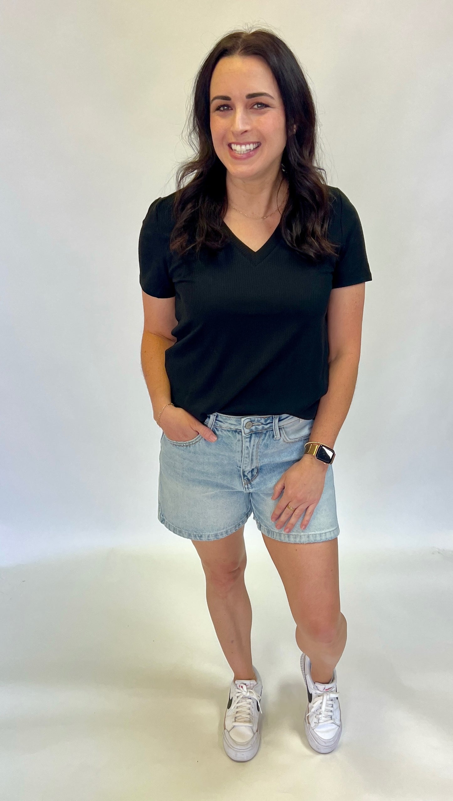 Frida Ribbed V-Neck Top