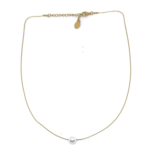 Naomi Pearl Necklace