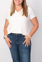 Load image into Gallery viewer, Jennlee V-Neck Top