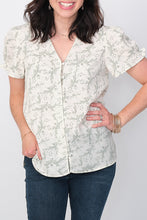 Load image into Gallery viewer, Tatum Short Sleeve Blouse