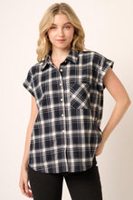 Load image into Gallery viewer, Beulah Flannel Plaid Top