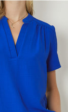 Load image into Gallery viewer, Delaney Solid V Neck Top