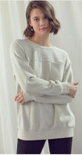 Load image into Gallery viewer, Henley Fleece Pull Over