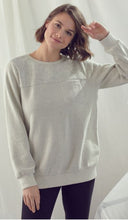 Load image into Gallery viewer, Henley Fleece Pull Over